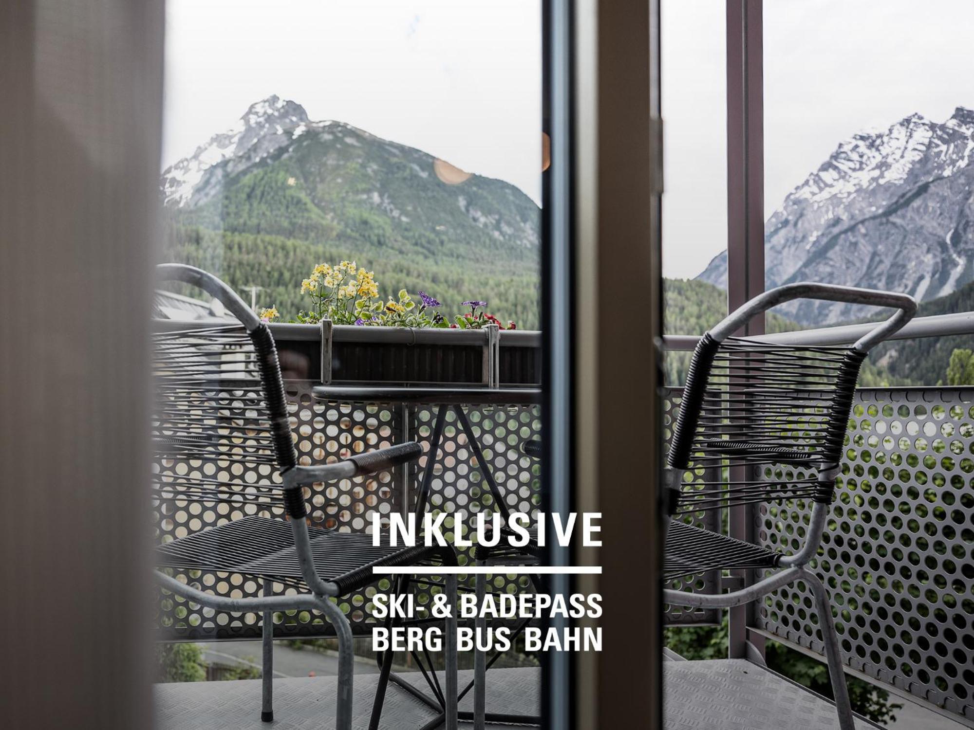Badehotel Belvair Scuol Exteriör bild