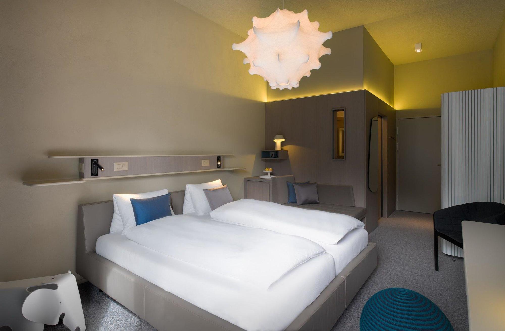 Badehotel Belvair Scuol Exteriör bild