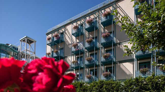 Badehotel Belvair Scuol Exteriör bild